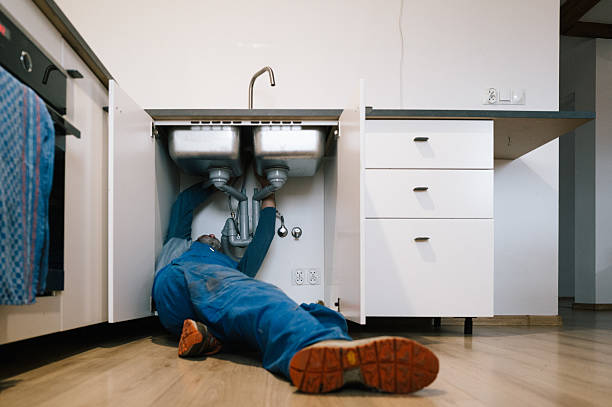 Professional Drain Cleaning technician working in Jeremiah, KY